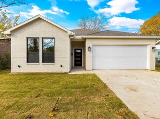 219 Oklaunion Dr, Dallas, TX 75217