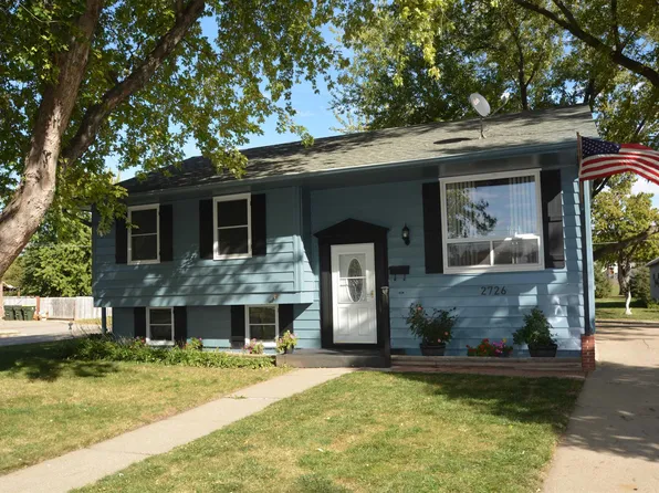 2726 Center St, Sioux City, IA 51103