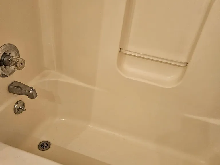 2304 Raleigh Ct #5 — Photo 23