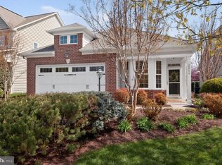 20598 Crescent Pointe Pl, Ashburn, VA