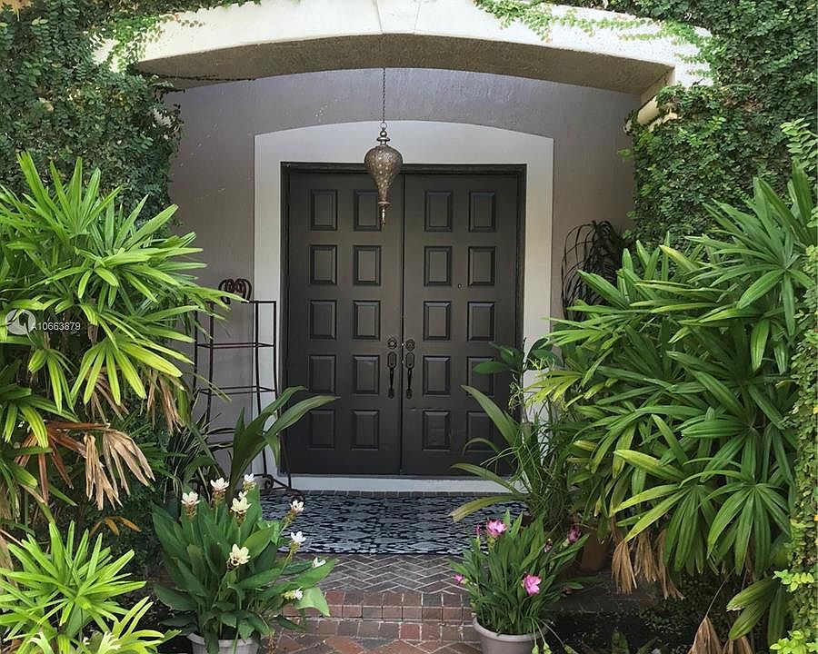 1st image of 3823 E Coquina Way