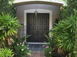 3823 E Coquina Way, Weston, FL 33332