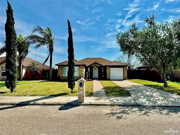 416 Canela Dr — Photo 1