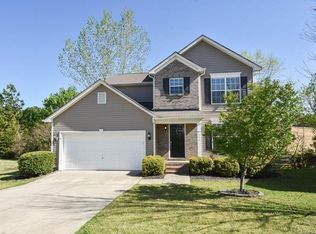 156 Amber Woods Dr, Tega Cay, SC 29708