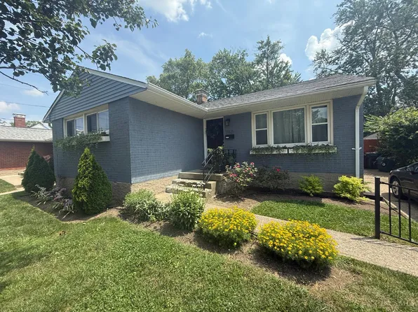 7821 Greenbriar Ln, Cincinnati, OH 45243