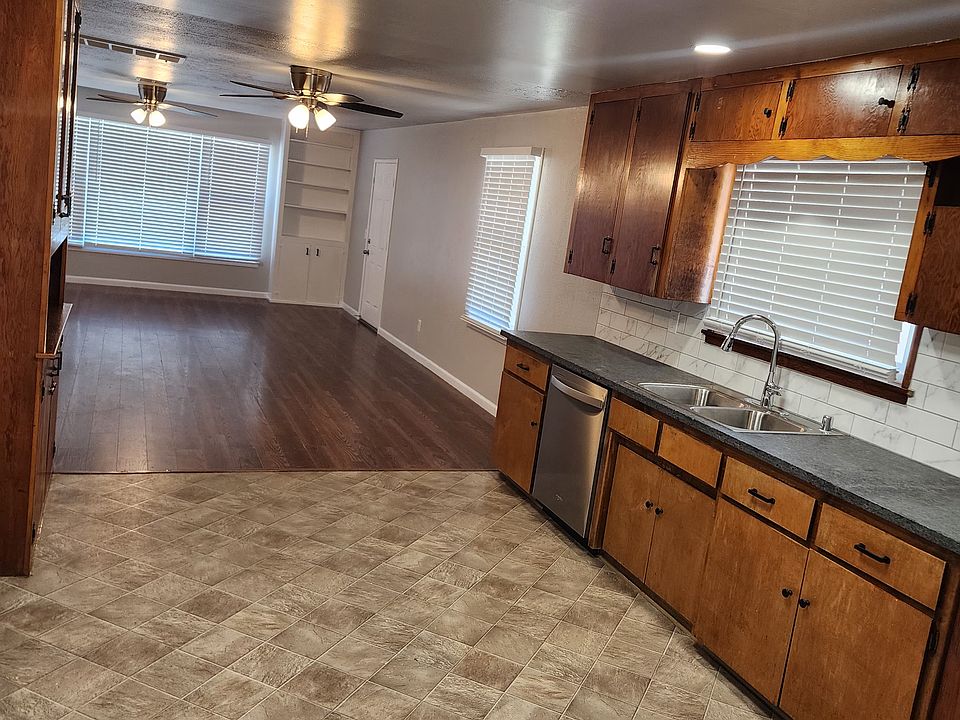 1st image of 8921 Elder Ave