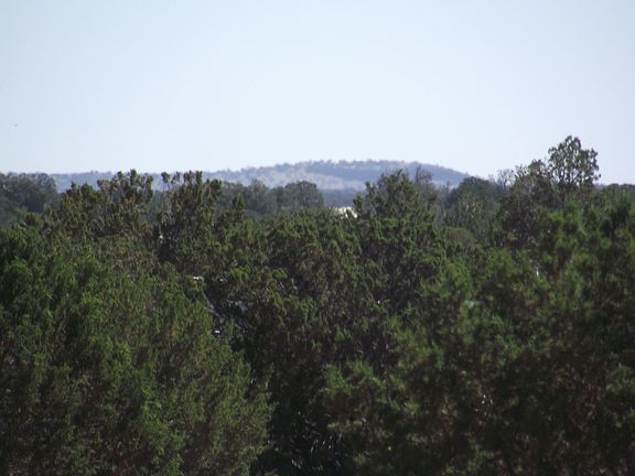 4th image of 4101 Meadowbrook Dr