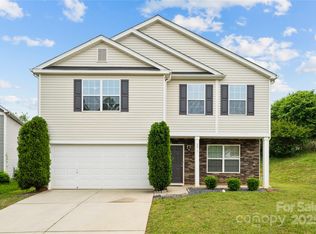 3512 Gibbon Terrace Ct, Charlotte, NC 28269