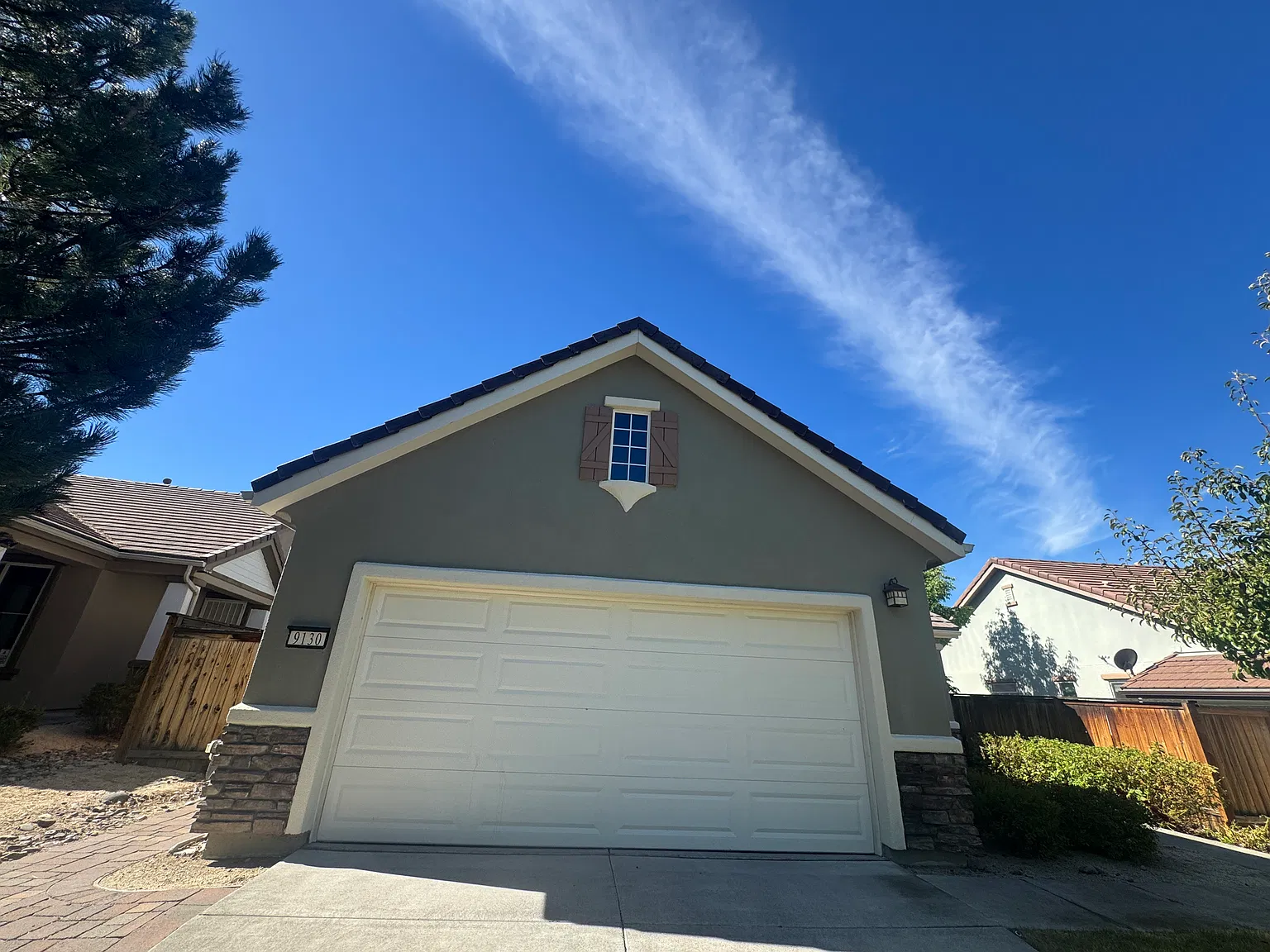 2 bed, 1422 sqft, $2,695 — Photo 1