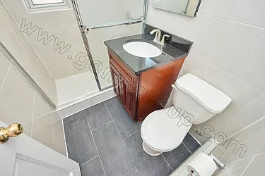 Rented by Genik Group Corp