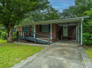 1483 Village Rd, Charleston, SC 29407