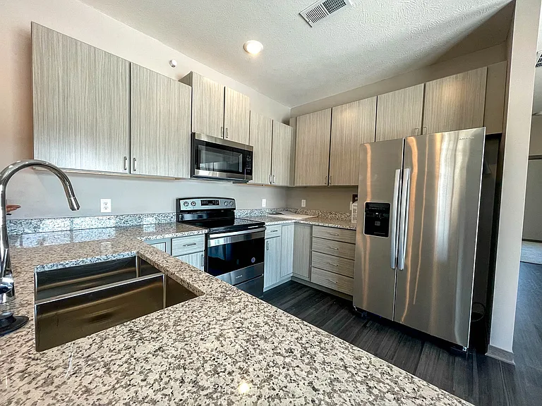 3-9575 Blacksmith Ct — Photo 6