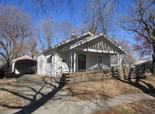 925 N C St, Arkansas City, KS 67005