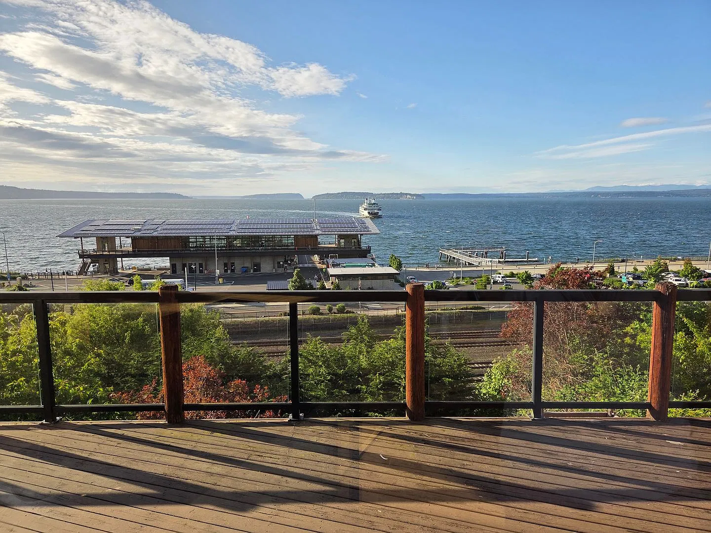 Spacious 3 Bed 3 Bath Mukilteo Home w/ Boat House & Gorgeous Waterfront Views! — Photo 1