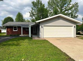 1005 Tamarack Ln, Marion, IL 62959