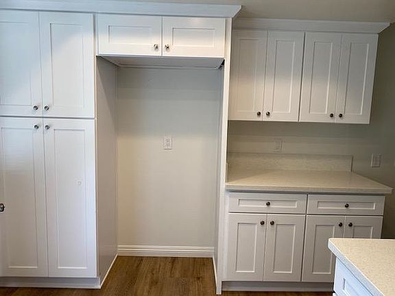 New Kitchen cabinets (Refrigerator by Tenant)