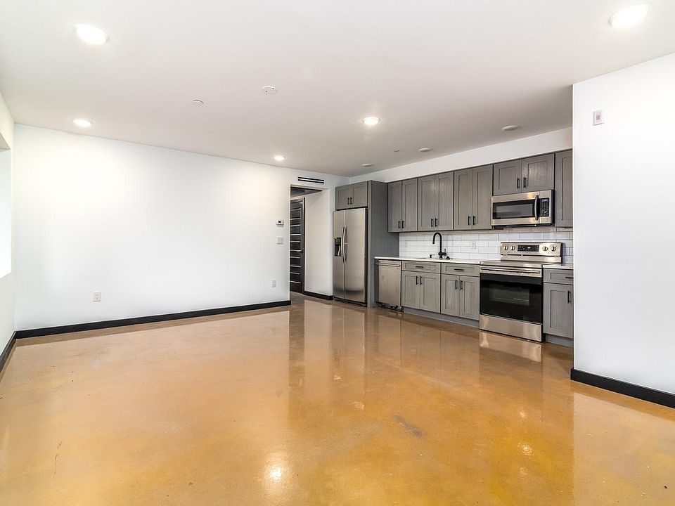 1st image of 114 Richmond St #Ii