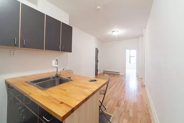 1st image of 299 Troutman St #4T