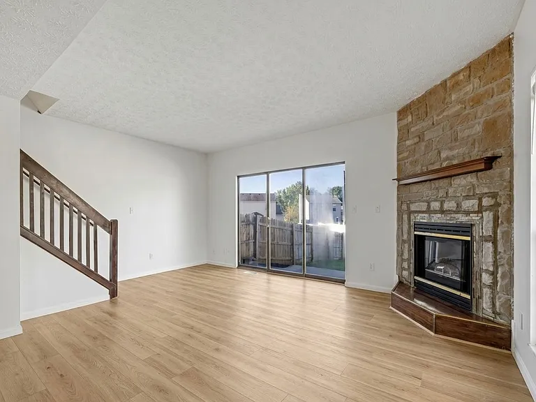 1600 Rock Creek Dr — Photo 16