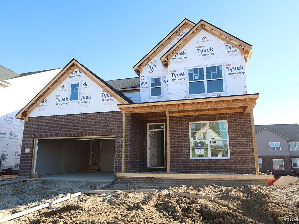 1st image of 59724 Cranberry Dr