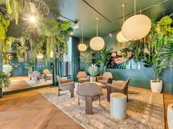 121 NE 5th St #3112, Miami, FL 33132