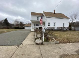 101 Bartholomew St, Peabody, MA 01960
