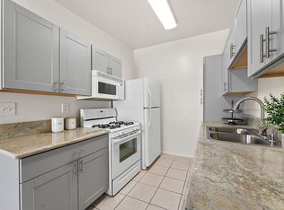 9920 Jordan Ave UNIT 4, Chatsworth, CA 91311