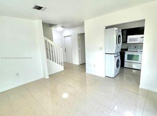 2066 SW 167th Ave, Miami, FL 33170