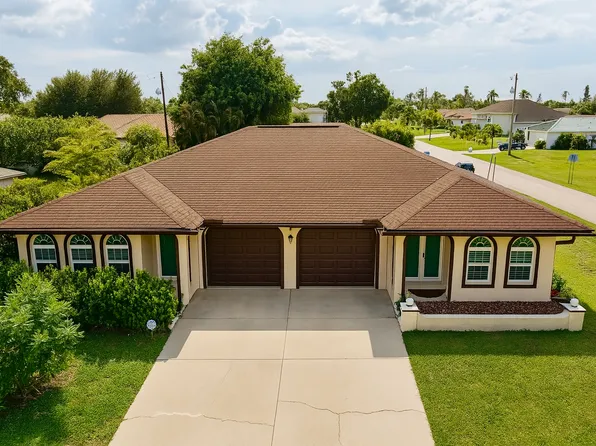 3320 Country Club Blvd #1, Cape Coral, FL 33904