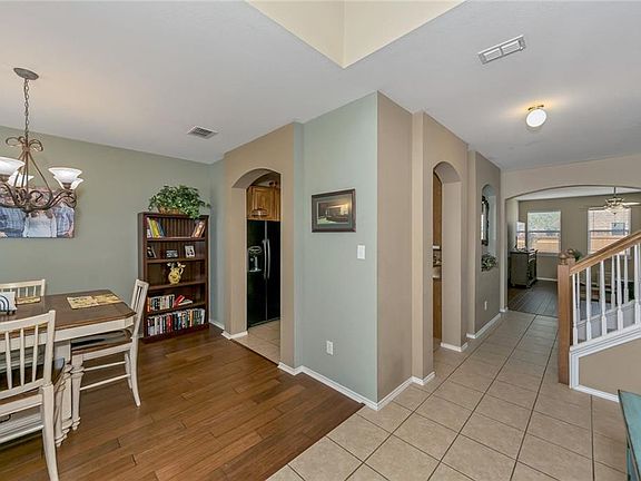 2nd image of 6001 Marsh Rail Dr
