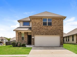8225 Runner Oak Ln, Fort Worth, TX 76123