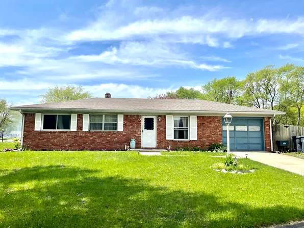 1813 S Oakdale Dr, Yorktown, IN 47396