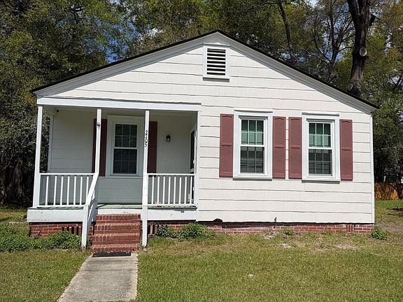 2nd image of 2705 North St