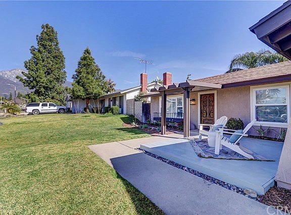 3rd image of 6881 Mesada St