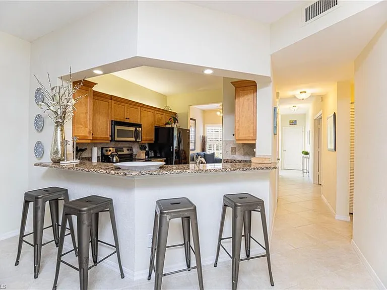823 Tanbark Dr #101 — Photo 8