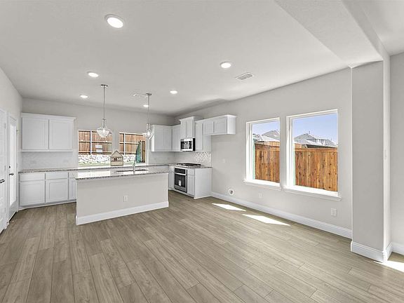 Archer_Representative Photo_04