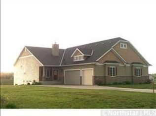 472 18th St, Sauk Rapids, MN 56379