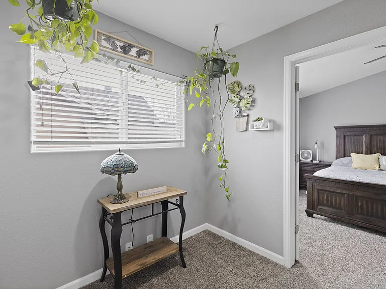 7555 Gallard Hts — Photo 22