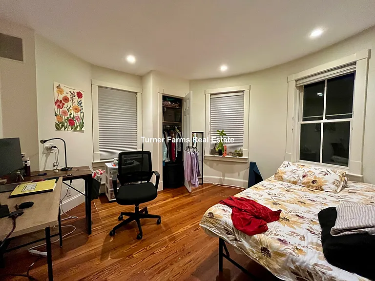 151 Highland St — Photo 28