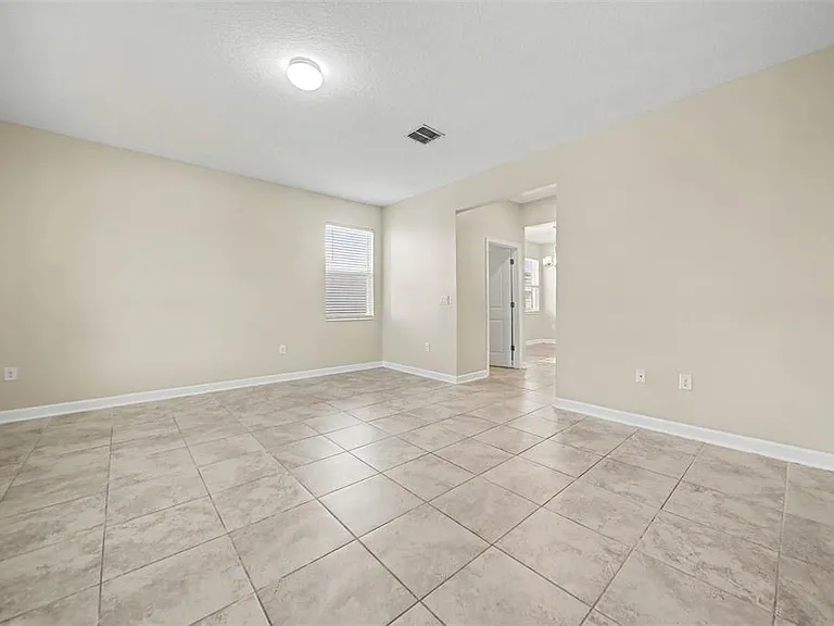11118 Longleaf Woods Dr — Photo 10