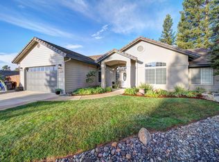 1484 Spinnaker Dr, Redding, CA 96003