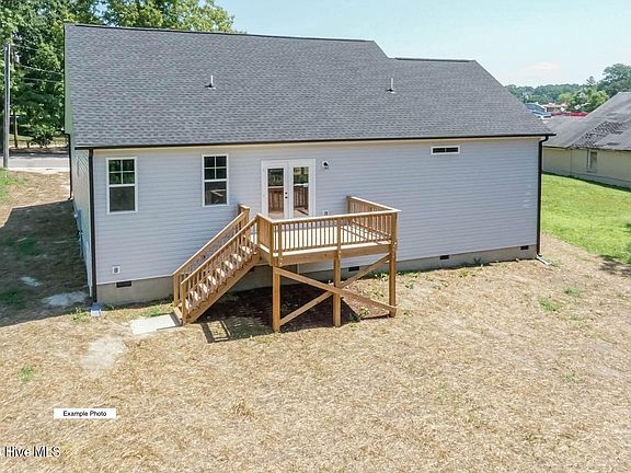 3rd image of 705 E Battle Avenue