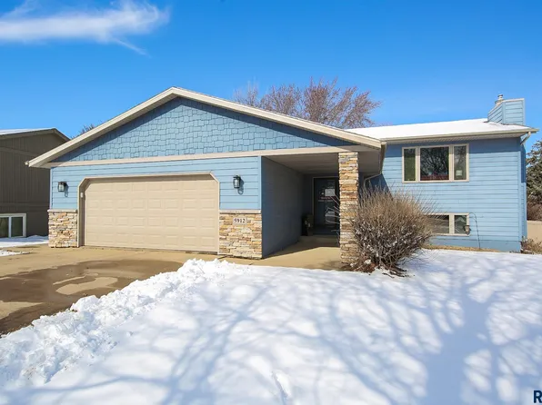 5912 W Sioux K Ct, Sioux Falls, SD 57106