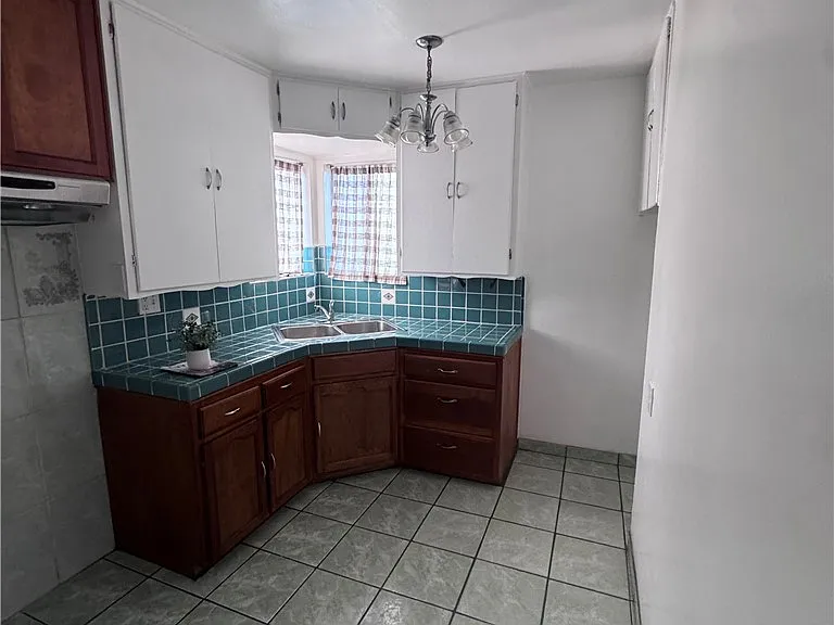 9832 Beach St — Photo 19