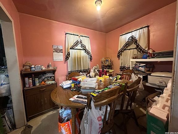 5th image of 3130 GOLDEN AVE