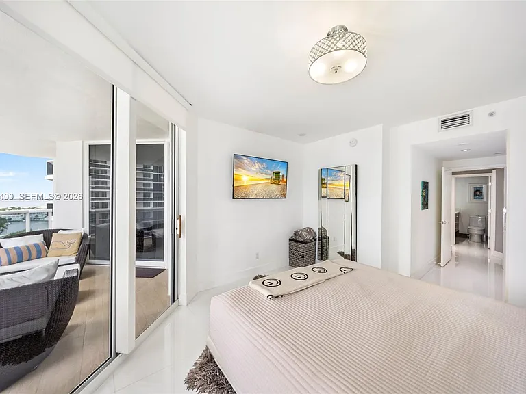4779 S Collins Ave #2604 — Photo 22