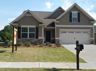 41 Miles Dr, Cartersville, GA