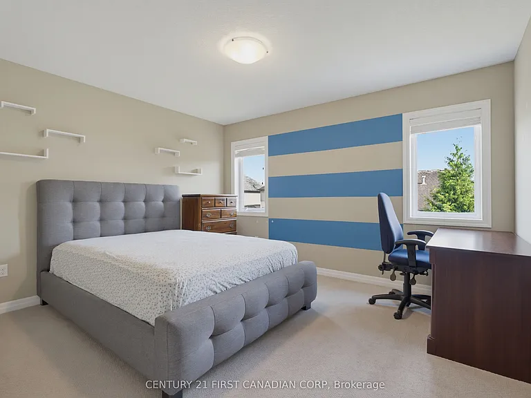 1018 Medway Park Dr — Photo 24