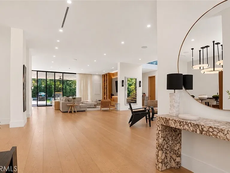 5050 Arundel Dr — Photo 34