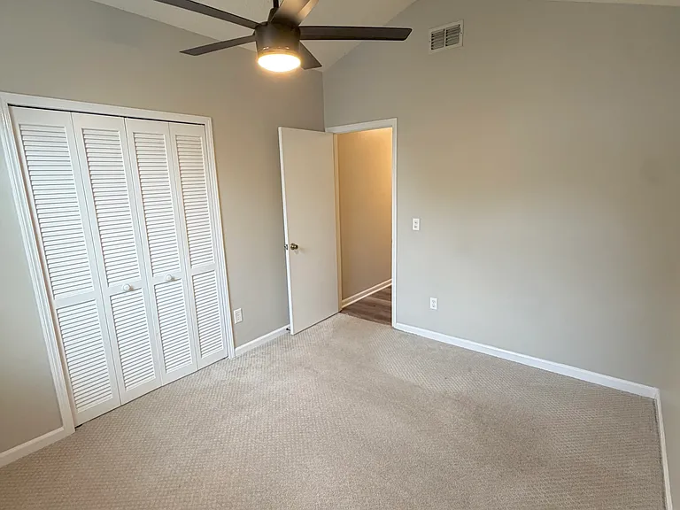 14174 Hampton Falls Dr N — Photo 13